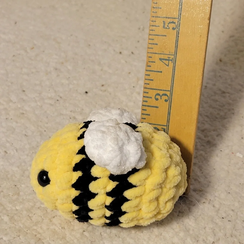 Crochet Bee‎ Handmade Yellow Black 6 Inch Plush Stuffed Animal